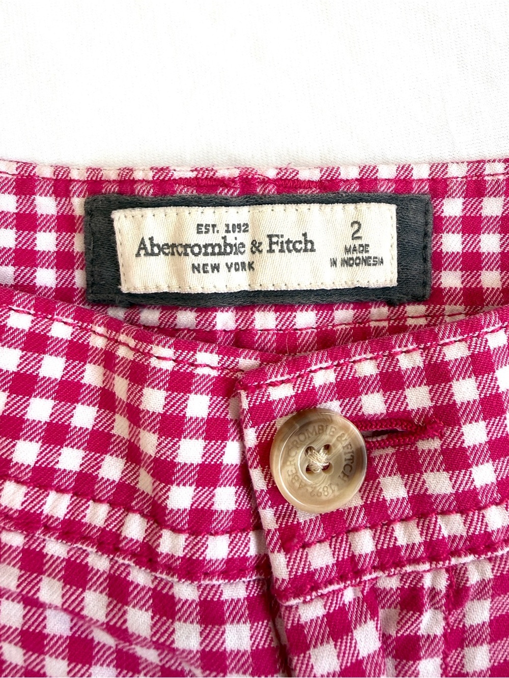 Abercrombie & Fitch Pink Gingham Jean Shorts - Picture 3 of 4